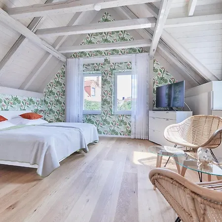 Bei Meyers Im Leipziger Neuseenland 別荘 Böhlen